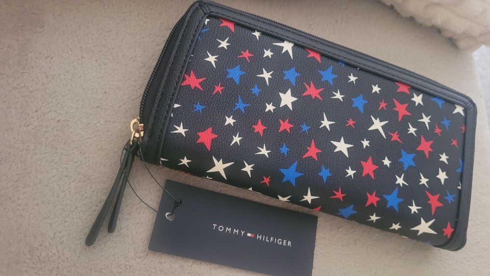 Портфейл tommy hilfiger