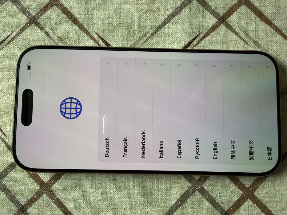 Iphone 16 pro 128 Deser titanium в гаранция