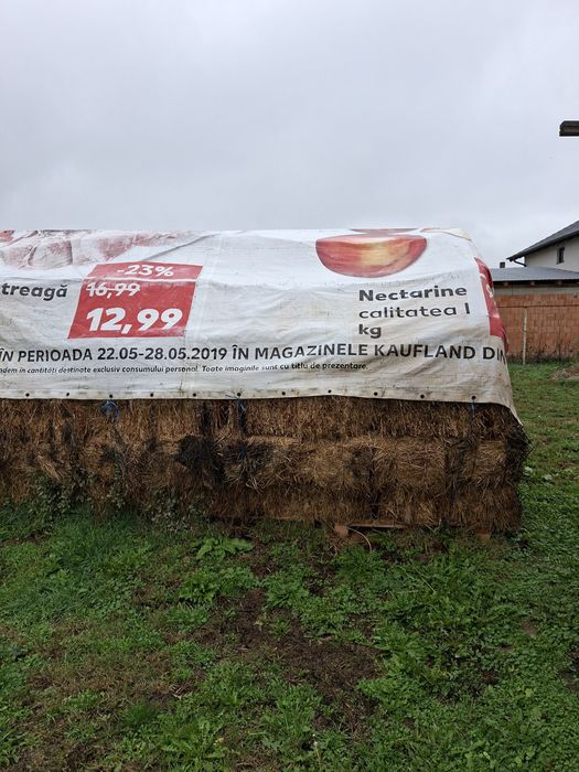 Baloti de fan cu lucerna