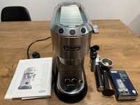Кафемашина DeLonghi EC685
