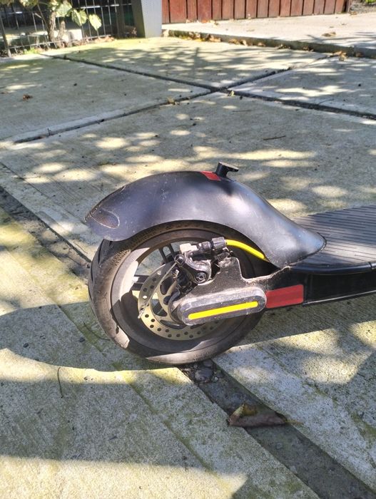 Vând trotineta electrica Lexgo