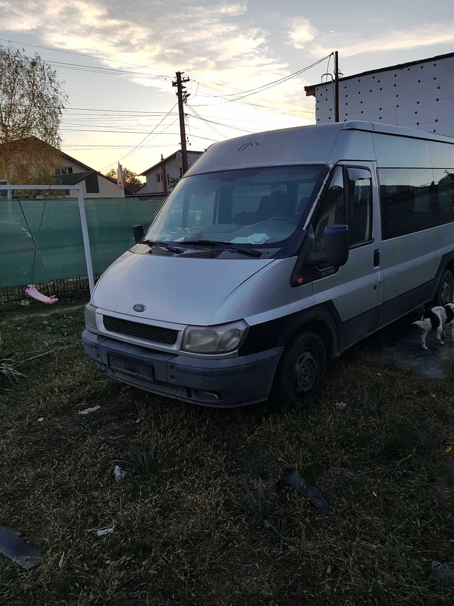 Dezmembrez Ford Transit