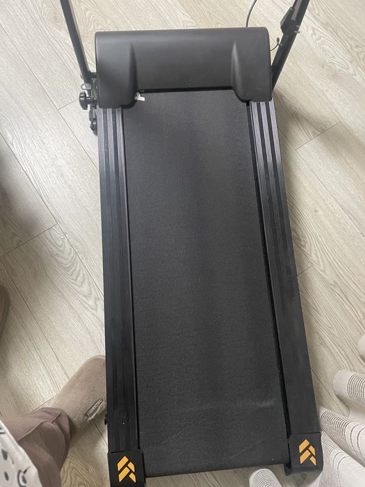 Vand banda de alergat