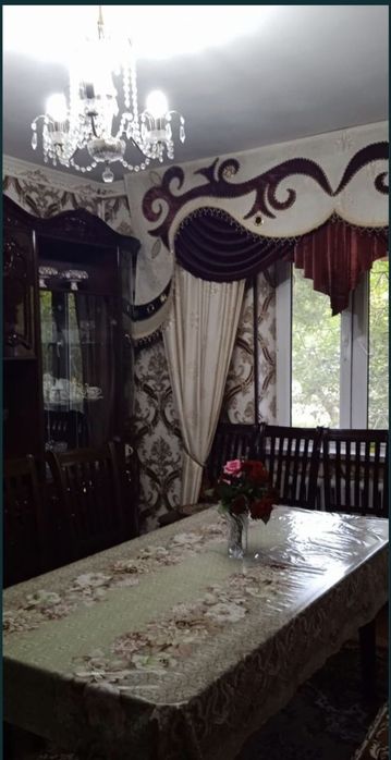 Юнусабад 12 квартал Продается квартира 1/1/9