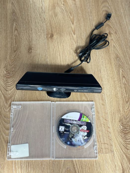 KINECT Xbox 360 + Joc Dance! Perfect functional! Kinetic