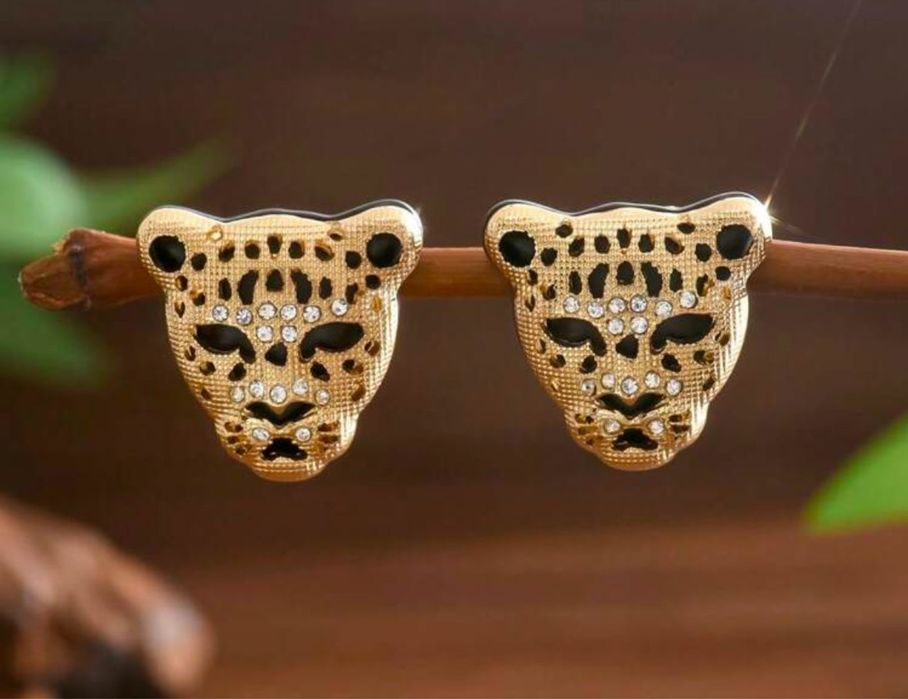 Cercei negri cu auriu , leopard