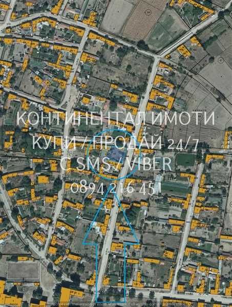 код 62965. Ъглов парцел  630м2. до центъра, ток вода стари сгради
