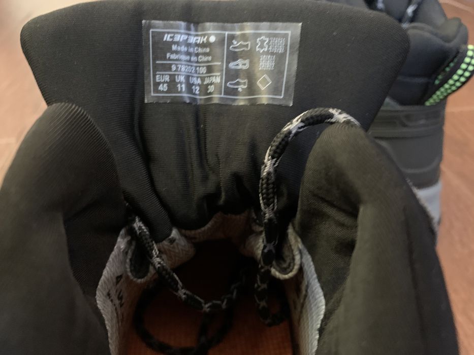 Bocanci Icepeak noi, cu eticheta,  Wynne 45