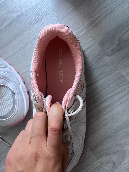 Calvin Klein маратонки