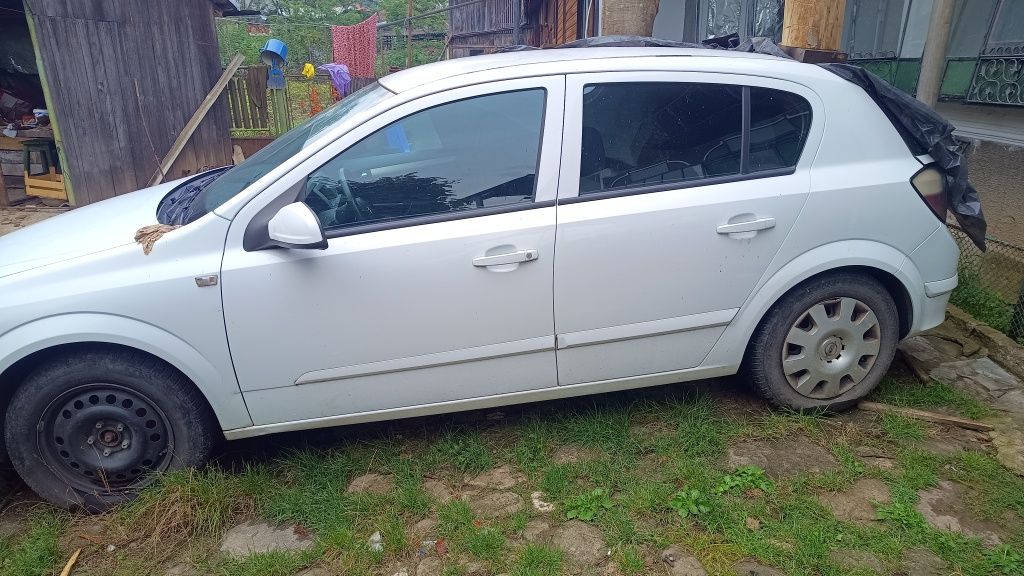 Piese Dezmembrez Opel Astra h 1.7 diesel,  diverse!