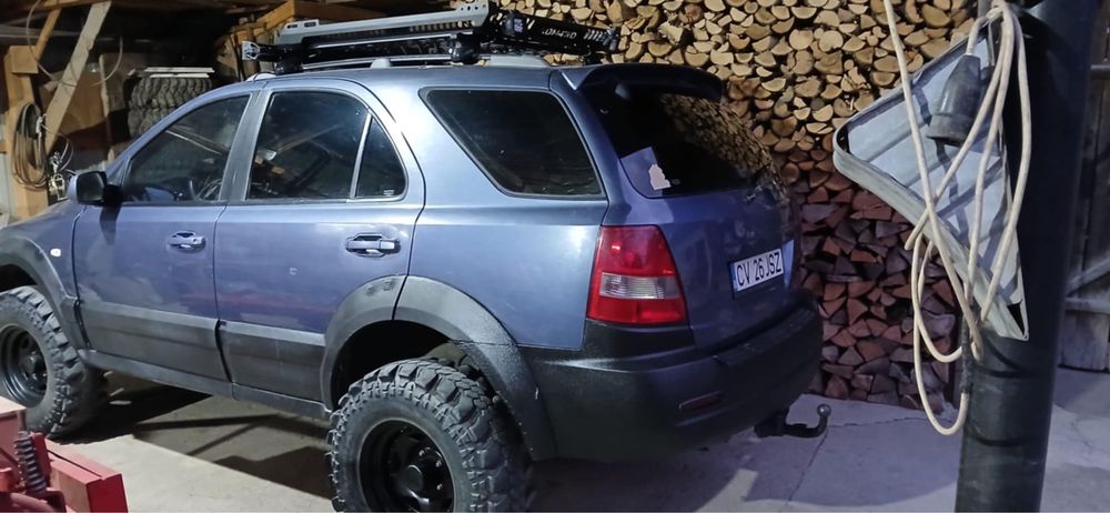 Kia Sorento 2.5 cu cutie automat