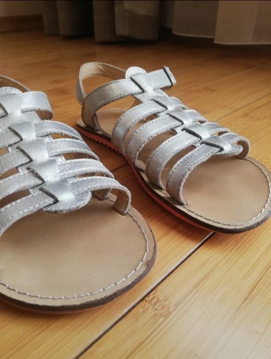 Sandale fete piele naturala argintii mărimea 34 sau 22 cm Boden