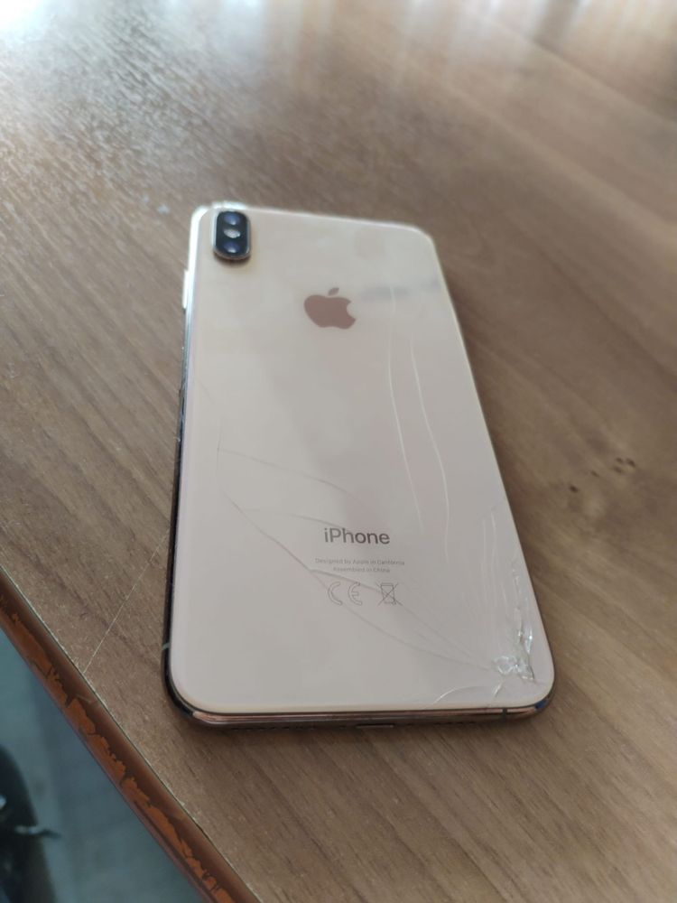 Vand schimb iphone Xs Max