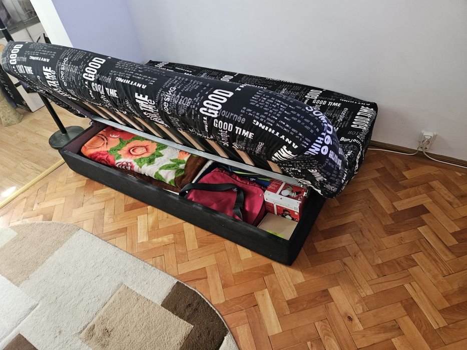 Vand canapea extensibila