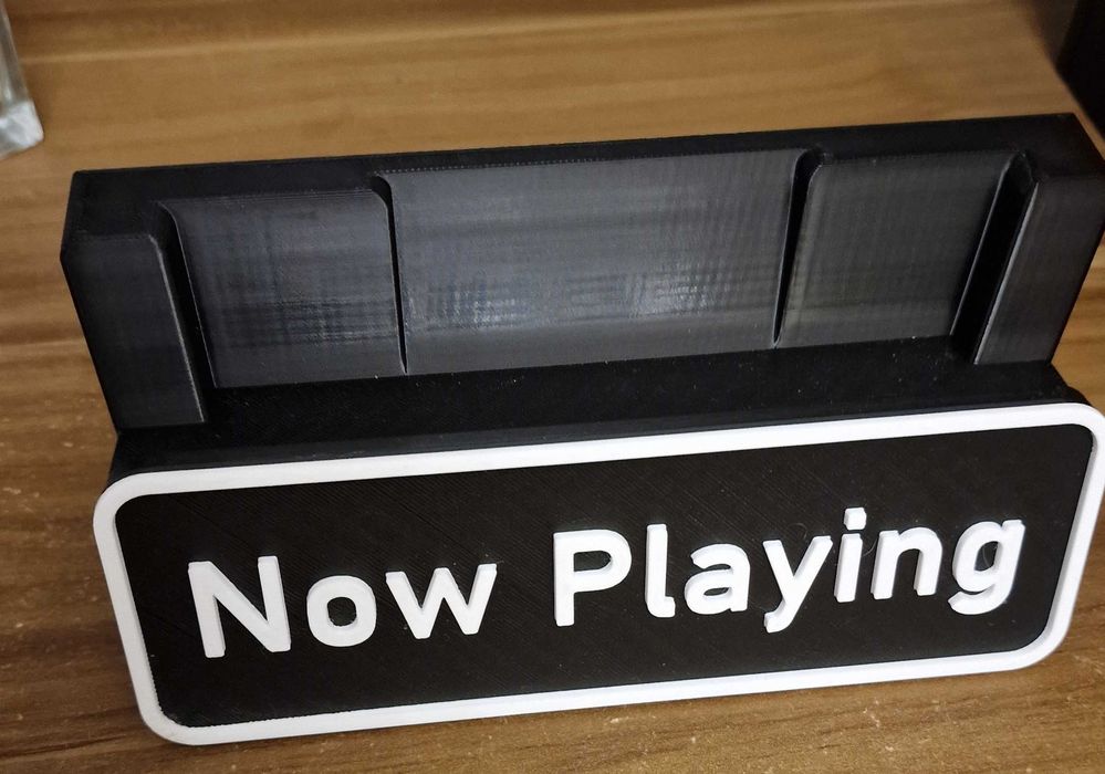 Suport "Now Playing" 3 in 1 - casete, cd audio si discuri vinil.