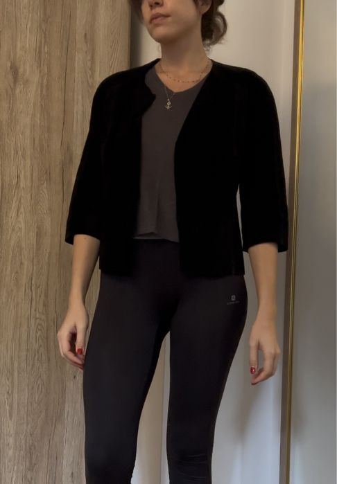 Jacheta cropped piele intoarsa