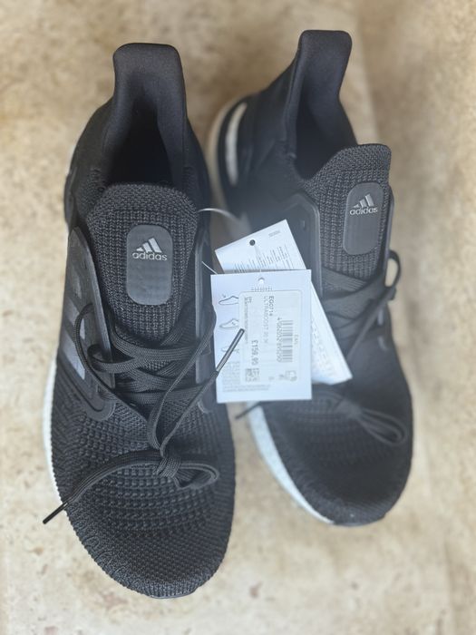 Маратонки Adidas Ultraboost 20 W