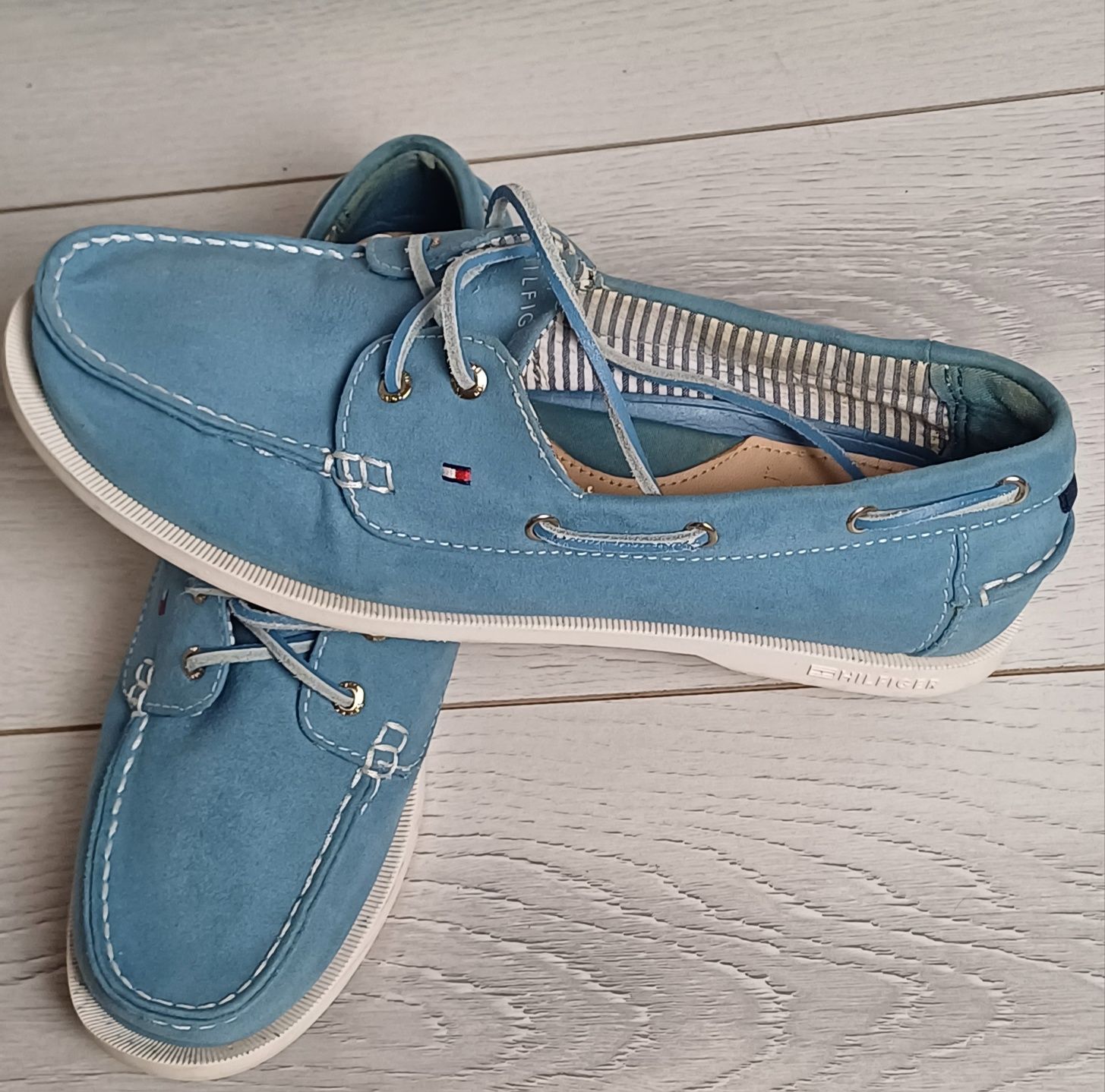 Sneakers Tommy Hilfiger nr. 40