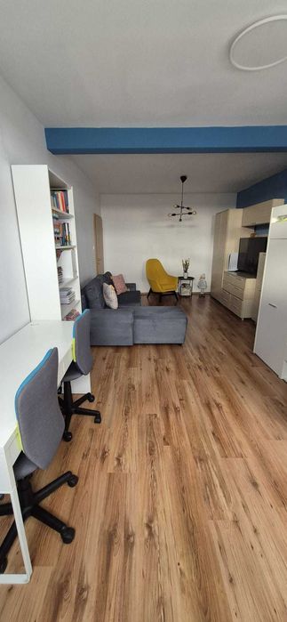 Apartament 2 Camere Decomandat, 67 m2 utili, etaj 5/5, Zona Lipovei