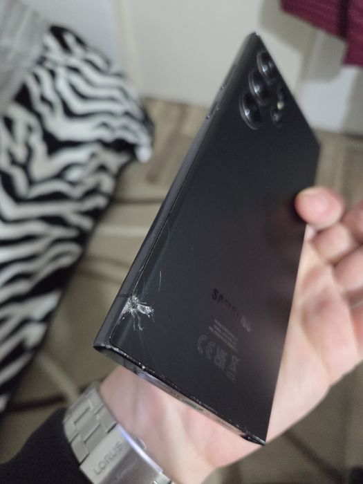 Vând Samsung Galaxy S23 ULTRA 256gb