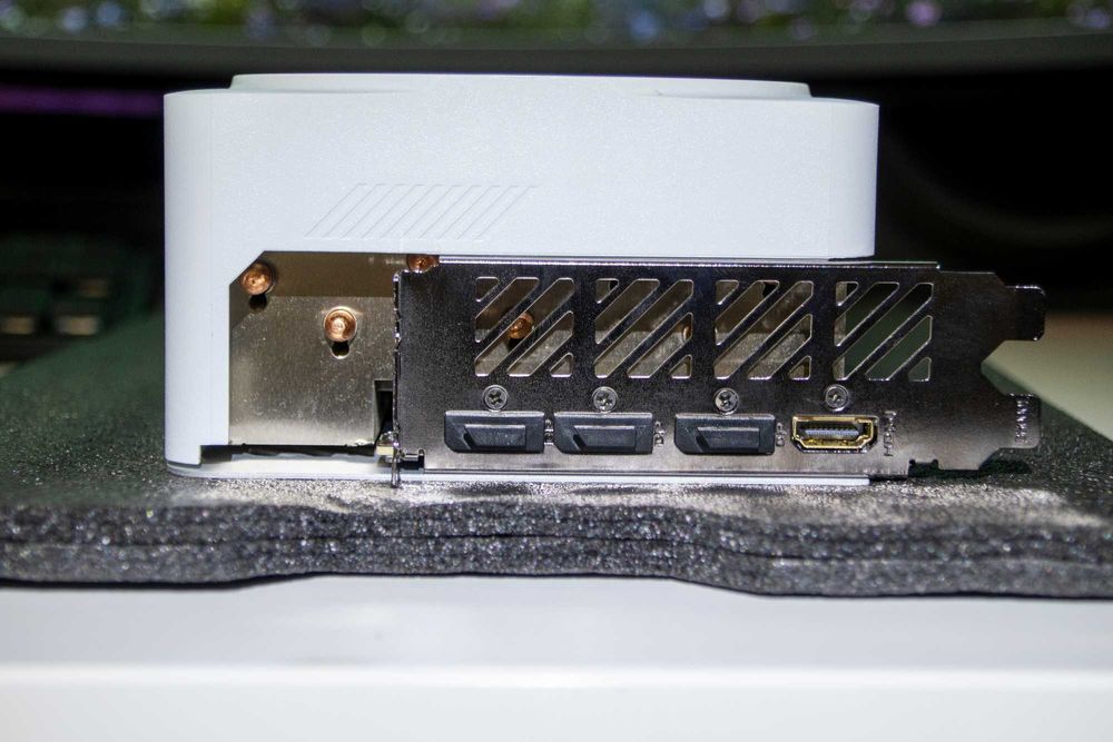 Видеокарта - RTX 4080 SUPER AERO OC 16G