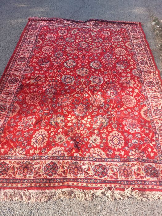 Продам Два ковра бу в хорошем состоянии, отличного качества