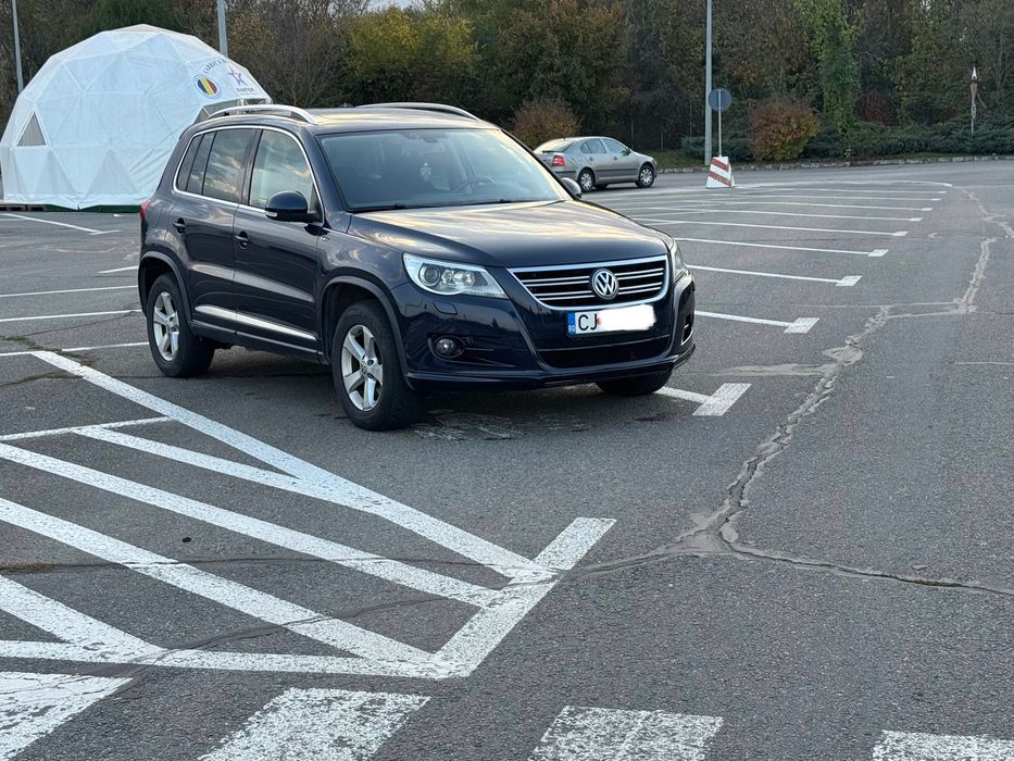 VW Tiguan R-Line 4motion , Automat 2011