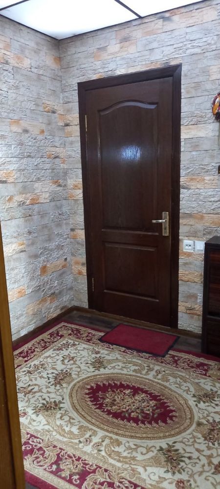 Продам 2-х комнатную квартиру в Яшнабадском районе. 2-этаж