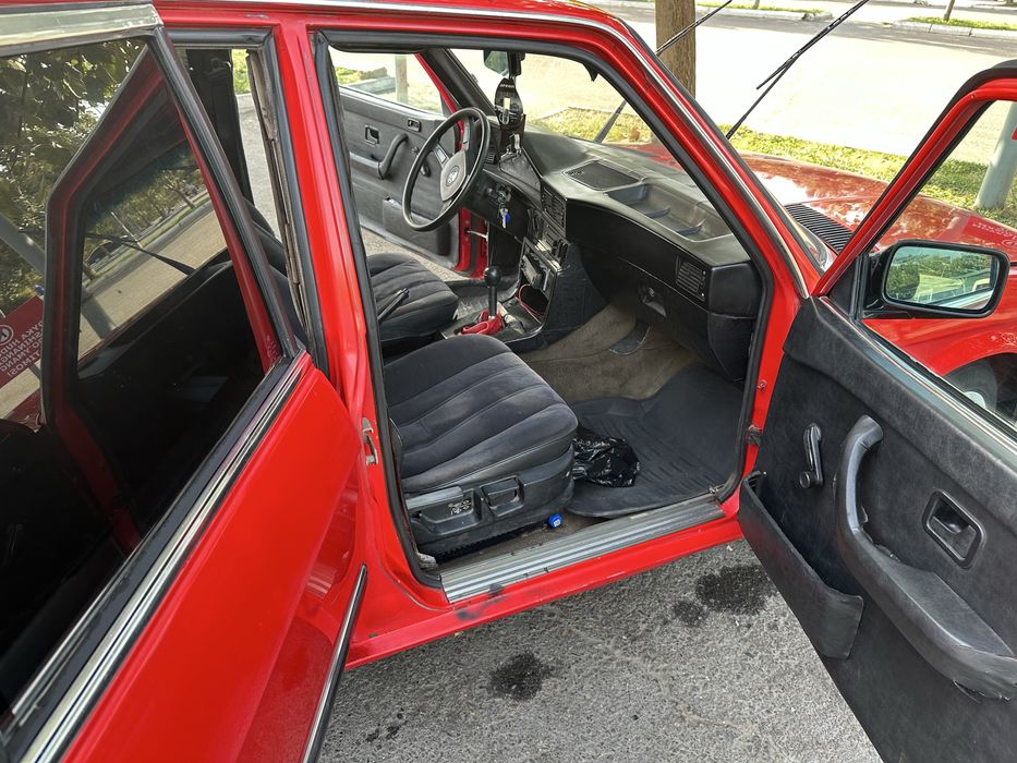 Продам BMW Е28 1985г