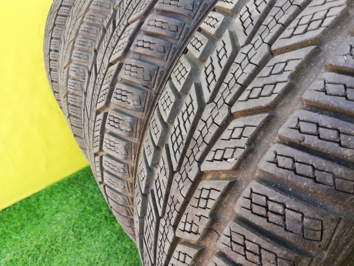 Шины 195/55 R16 комплект Semperit.