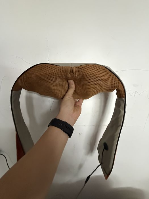 Массажер  воротник