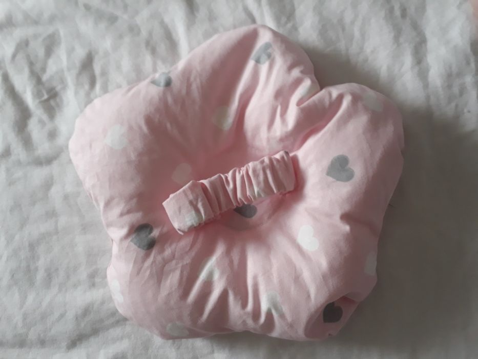 Възглавница за кърмене