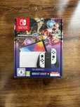 Nintendo Switch OLED + Mario Kart 8 Deluxe – като нова