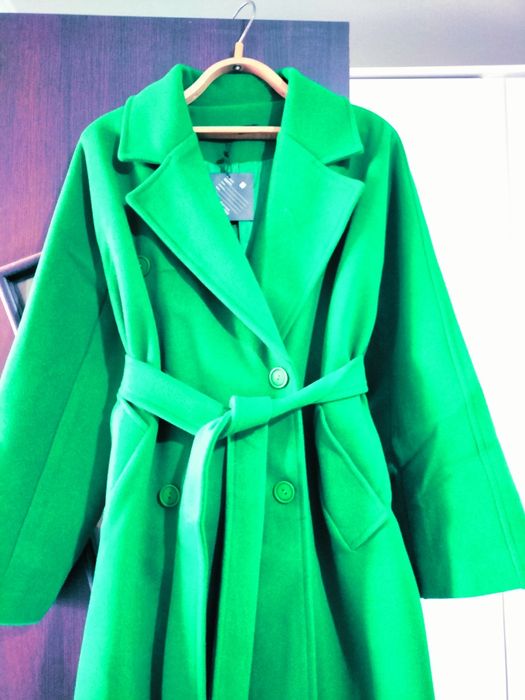 Продам осеннее пальто