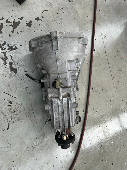 Cutie viteze bmw e91 2.0 euro 5 6 trepte