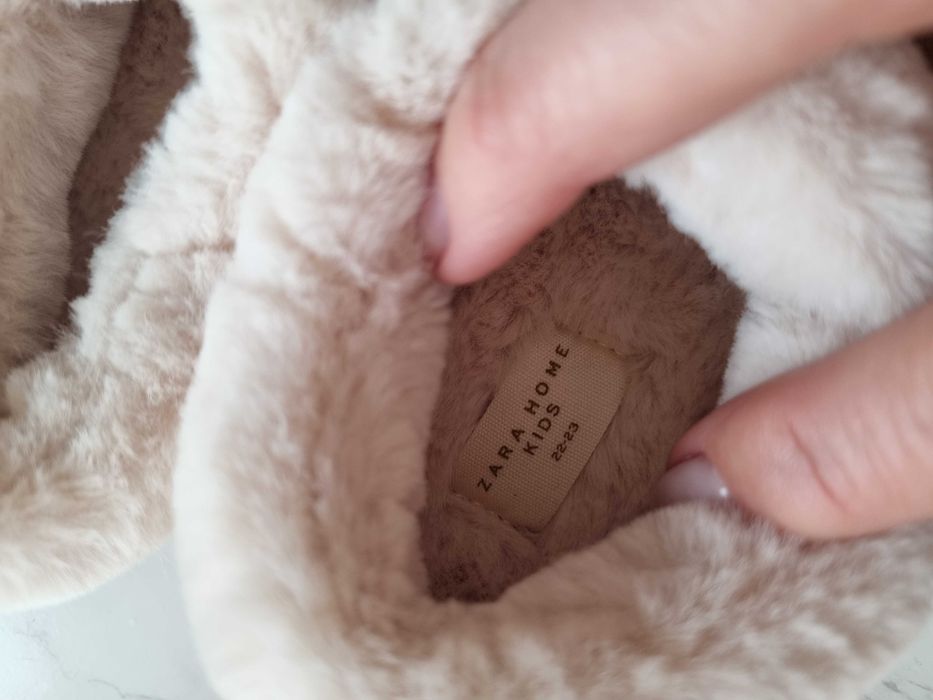 Нови домашни чехли/пантофи Zara home kids от велур.