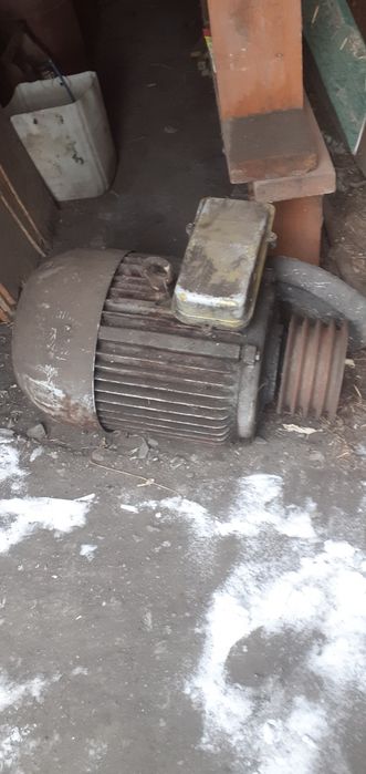 Электродвигатель