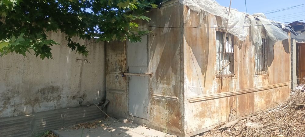 Келес,аренда помещения с прелигающей территорией.рр