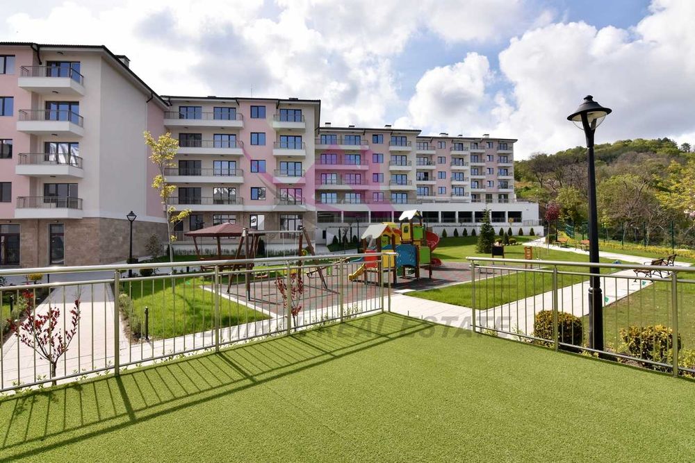 Продава се Двустаен апартамент в Варна, Виница - 79 кв.м за 1304 €/кв.м - Снимка #1