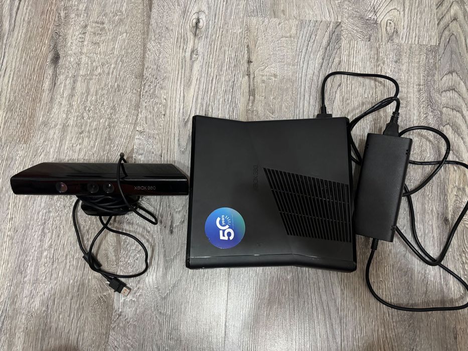 Xbox 360 с много игри