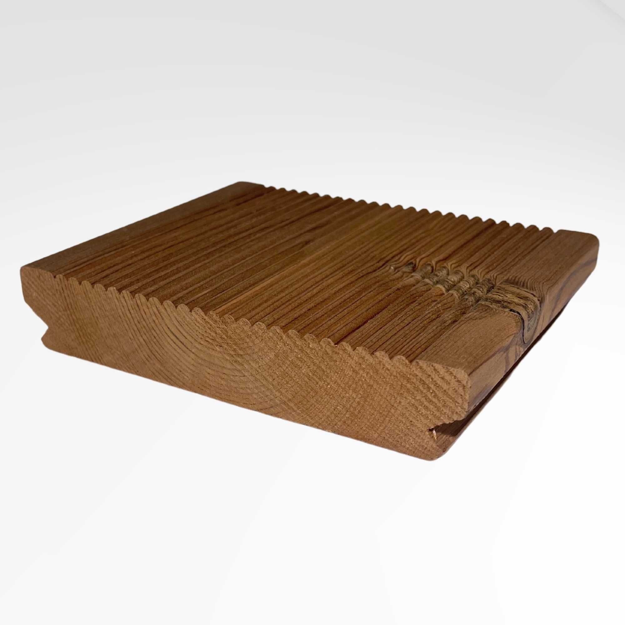 Deck Termotratat Pin Nordic Finlanda 26x140x3000/3300/3600/3900/4200mm