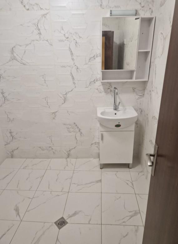 Дава се под наем Тристаен апартамент в София, Банишора - 90 кв.м за 600 € - Снимка #6