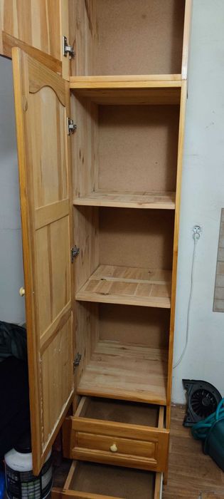 Шкафчета и етажерки