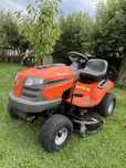 Husqvarna tractoare de gazon