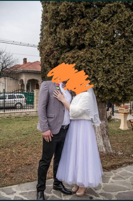 Vând rochita mireasa