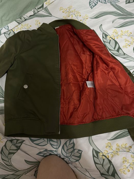 Бомбер хорошего качества