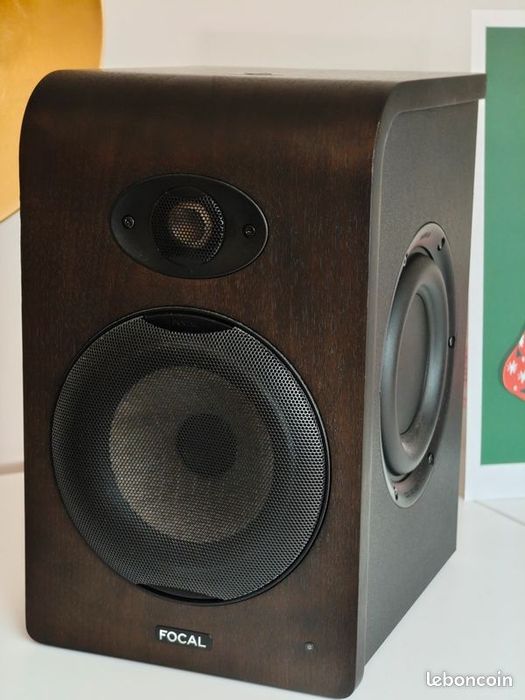 Колонки FOCAL в идеальном состоянии