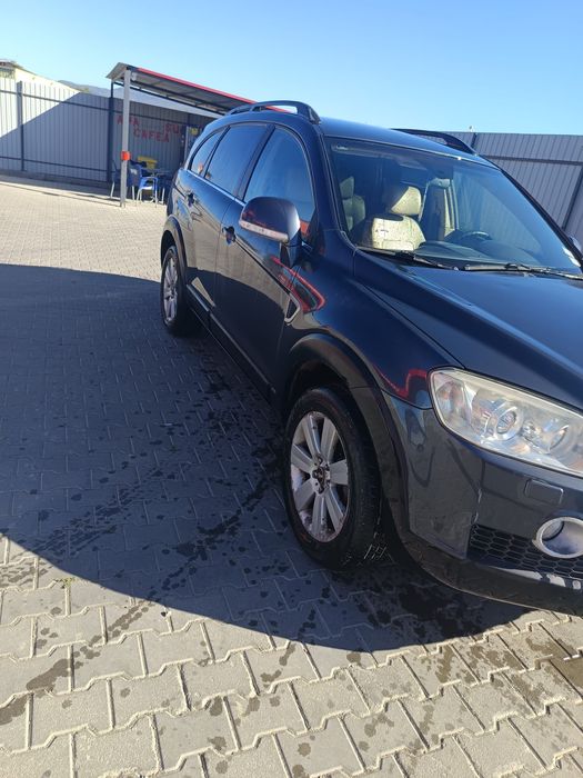 Vând Chevrolet captiva