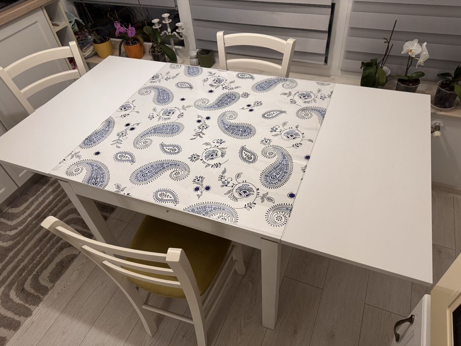 Masa bucatarie extensibila + scaune