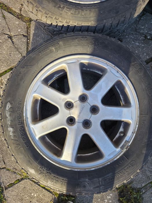 Зимни гуми Taurus (195/60 R15) с оригинални джанти за Субару Импреза